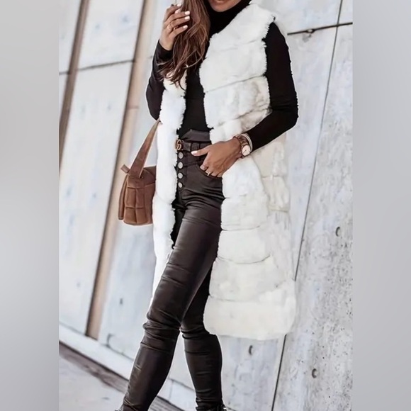 Jackets & Blazers - NWOT Xtra Long Faux Fur Vest